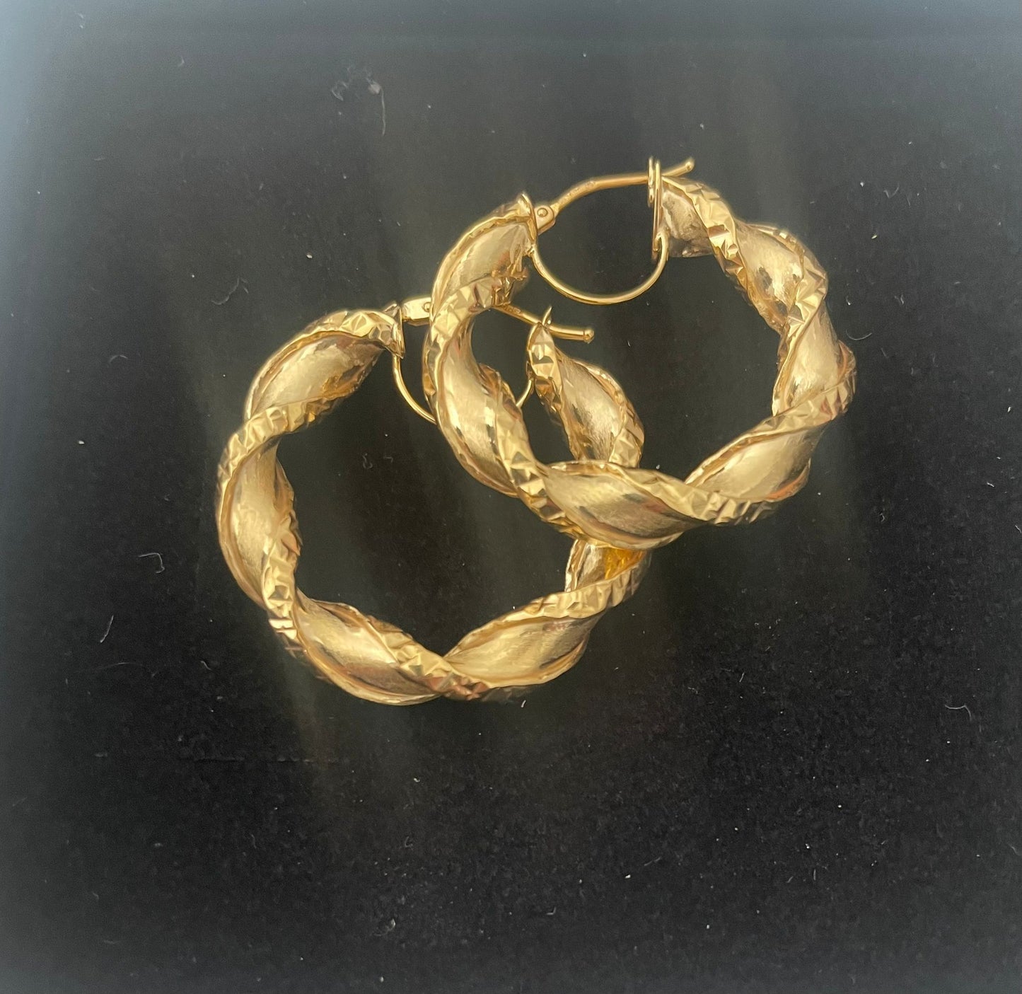 9ct Small Spiral Hoop Earrings